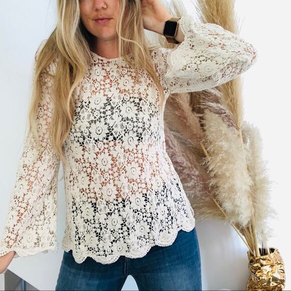 FP FREE PEOPLE Cream Lace Bell Long Sleeve Button Back Blouse Top Sweater XS - Picture 5 of 8